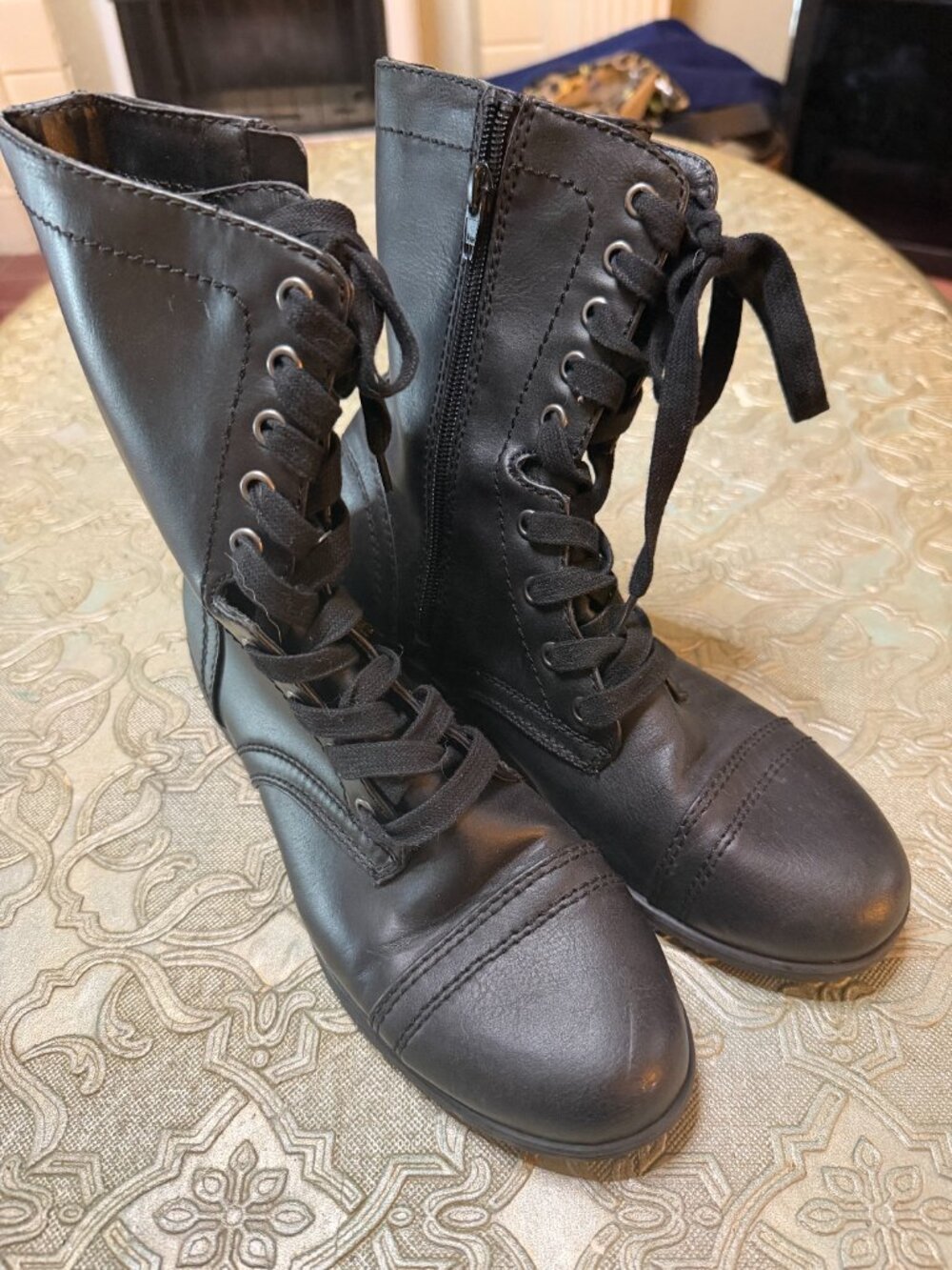 Combat Boots - Picture 2 of 4